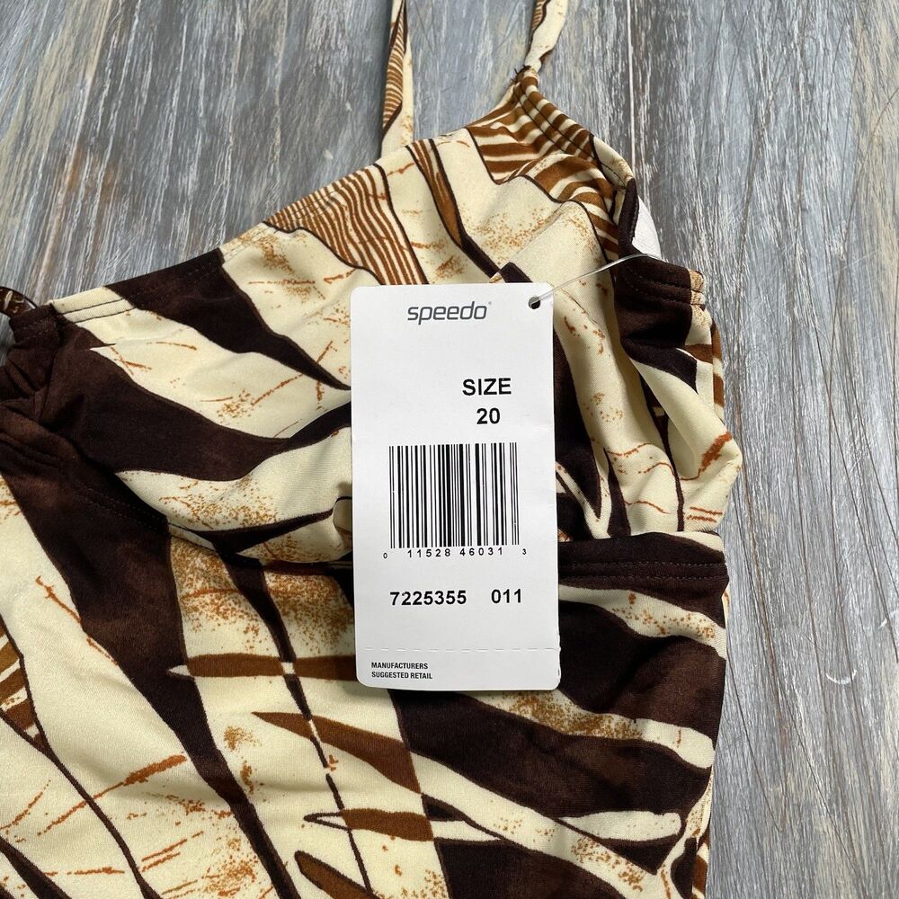 Speedo One Piece Swimsuit - Picture 3 of 5